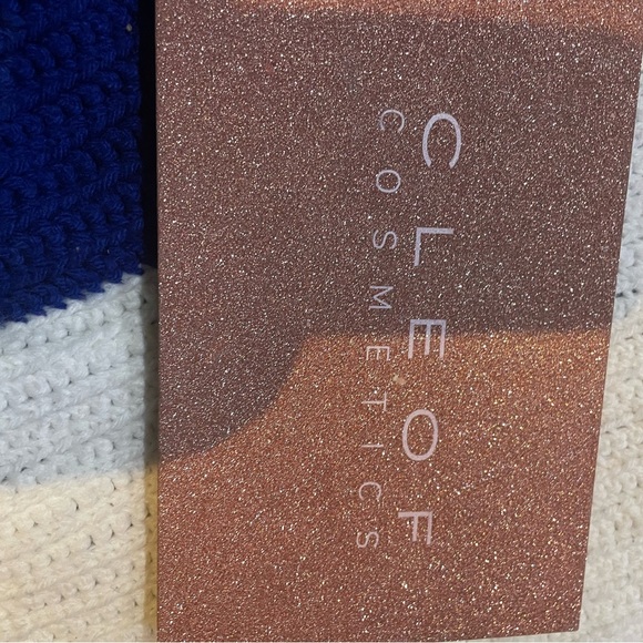 Eyeshadow glittery - Picture 2 of 2